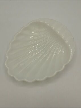 Vintage white milk glass shell-shaped trinket dish.